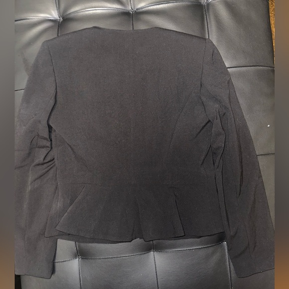 SOLD! Brand New Karl Lagerfeld Black Blazer - Picture 5 of 5